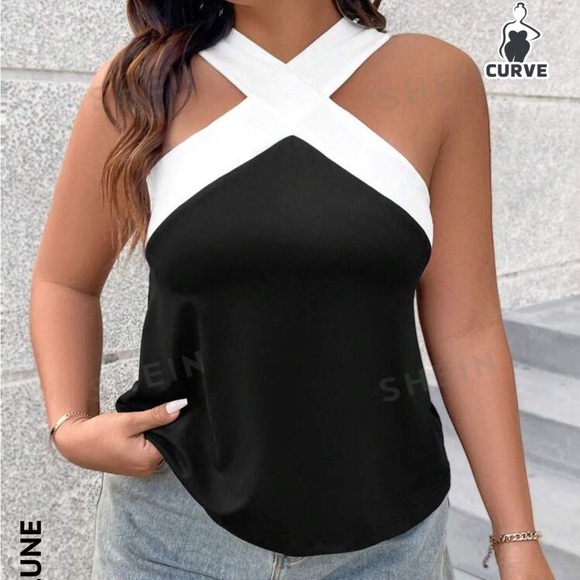 SHEIN Tops - Plus SHEIN curve new 0x cross top